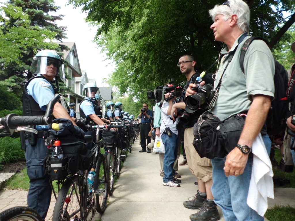 Police vs Protestors at Mayor Rahm Emanuel's Pad | Chicago | May 19, 2012 | © Nicole Powers, 2012