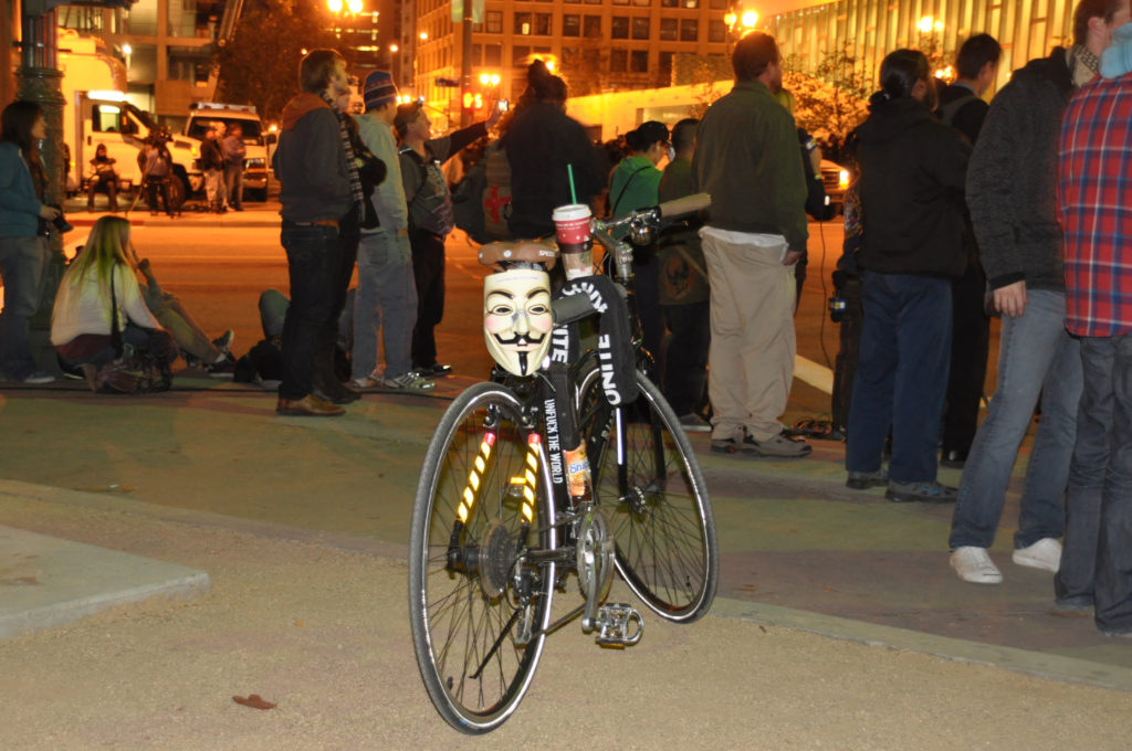 Occupy LA | November 27, 2011 | © Nicole Powers, 2011